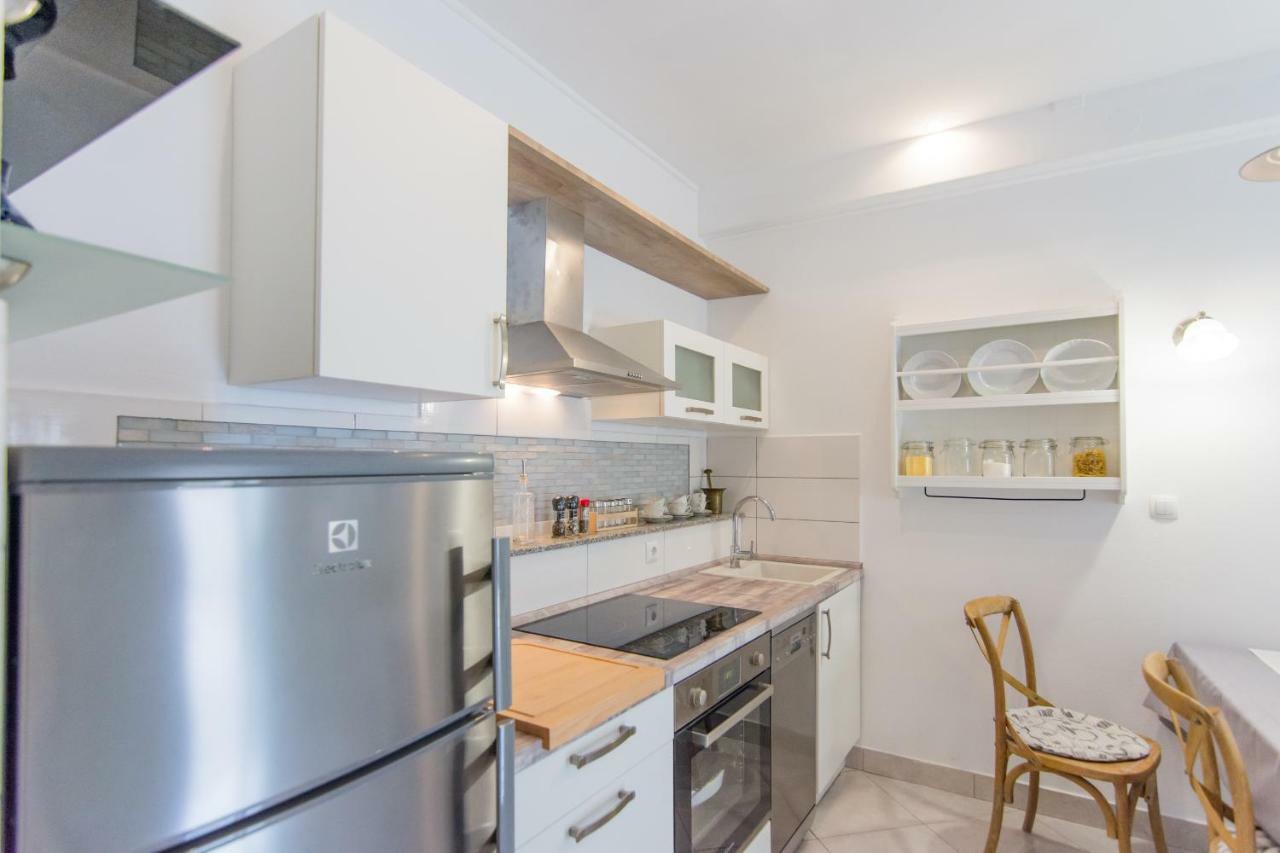 Apartment Mileta 萨利 外观 照片